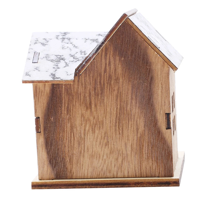 Holzhaus (beleuchtet)